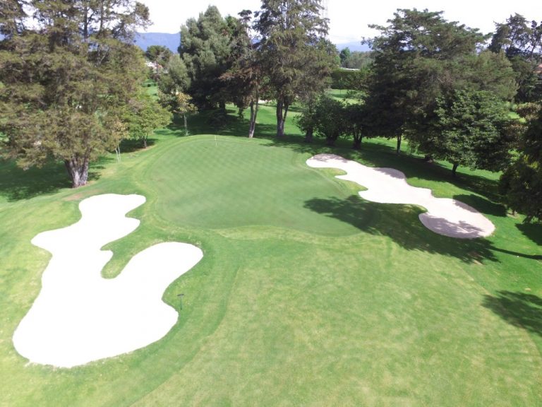 Redesign and construction 6th hole